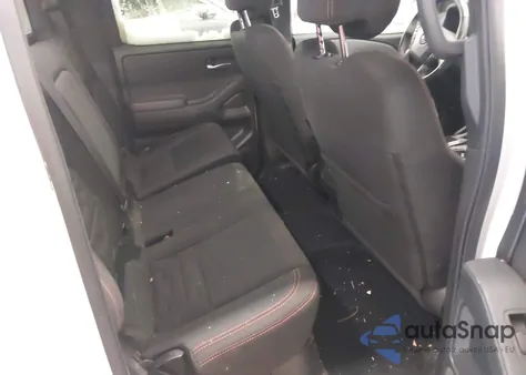 2023 Nissan Frontier Pro-4X 4X4 z USA, uszkodzony, nr VIN 1N6ED1EK1PN629965